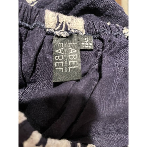 Label by Five Twelve Off Shoulder Dress Navy White Embroider - Picture 3 of 5